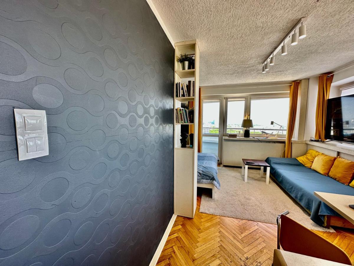 Sun Clima/Ac Metro X2 Fast Wifi 500 Mbs 70'Tv Netflix Appletv Hbo Apartment Warsaw Exterior photo