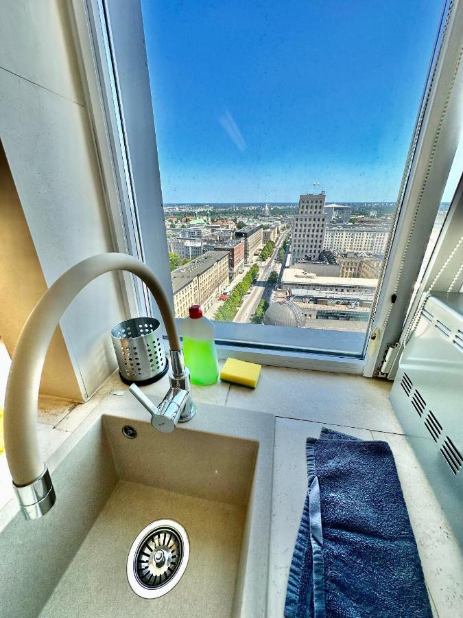 Sun Clima/Ac Metro X2 Fast Wifi 500 Mbs 70'Tv Netflix Appletv Hbo Apartment Warsaw Exterior photo
